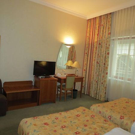 Best Western Hotel Turist Szkopje Kültér fotó