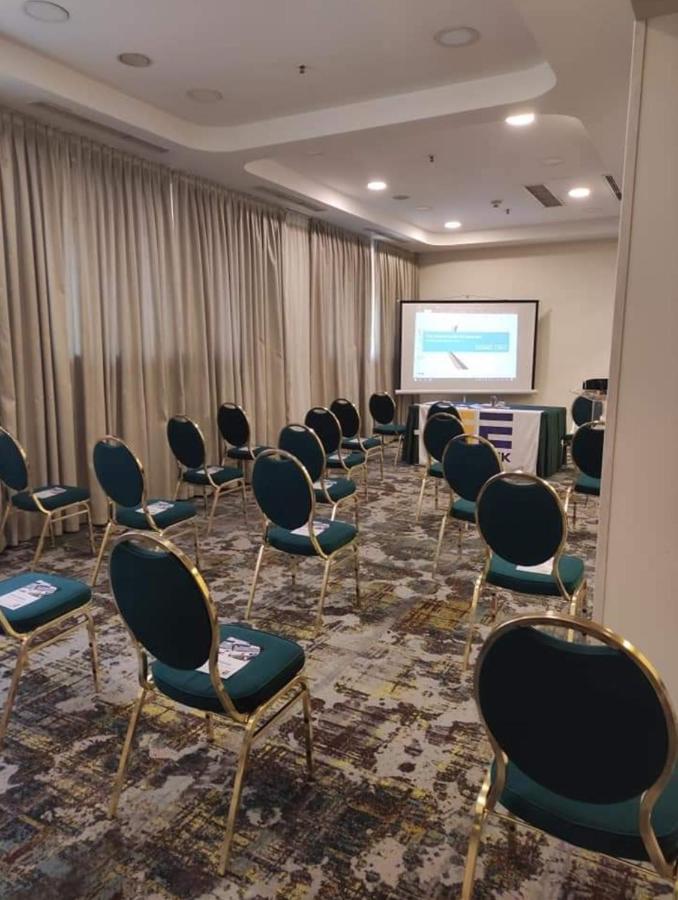 Best Western Hotel Turist Szkopje Kültér fotó