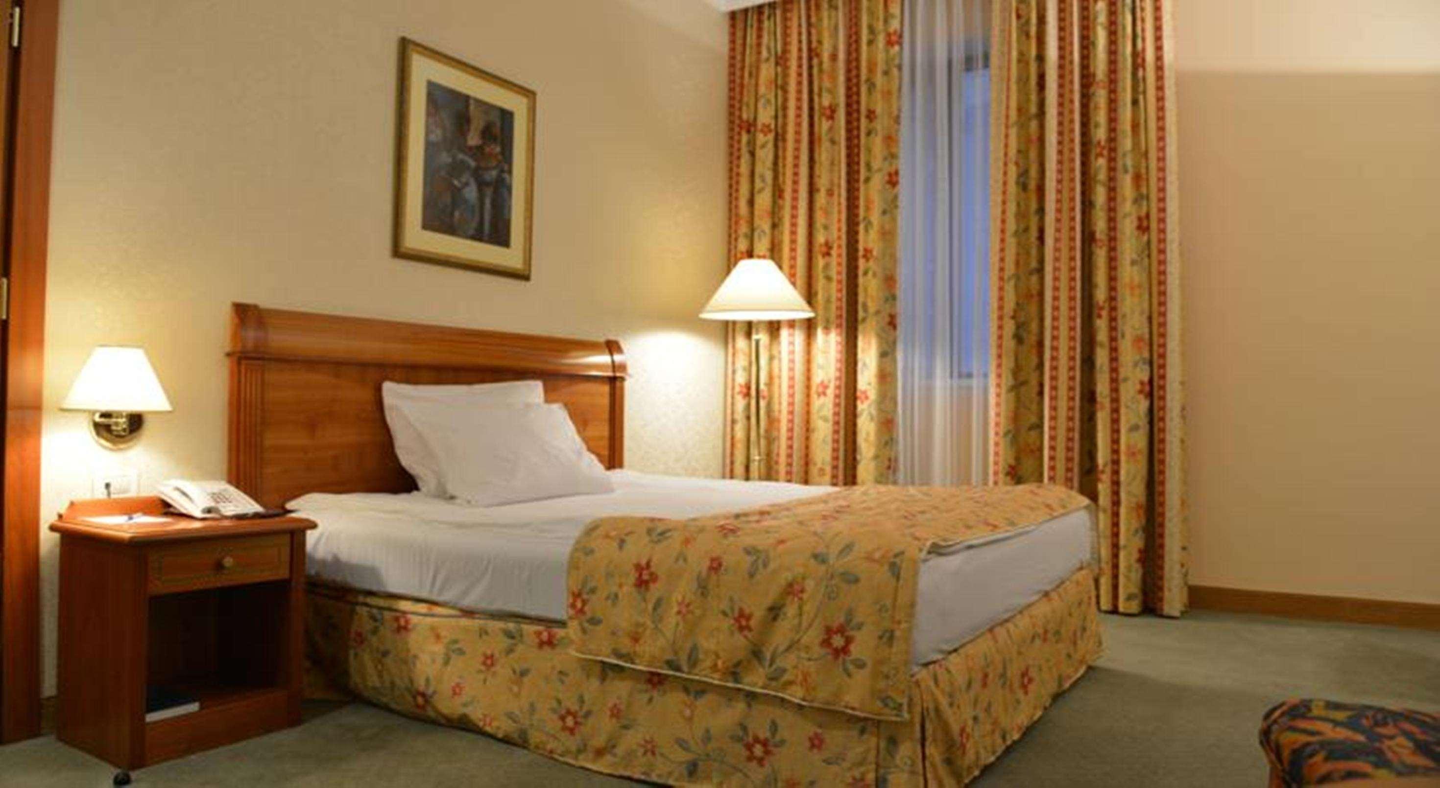 Best Western Hotel Turist Szkopje Kültér fotó