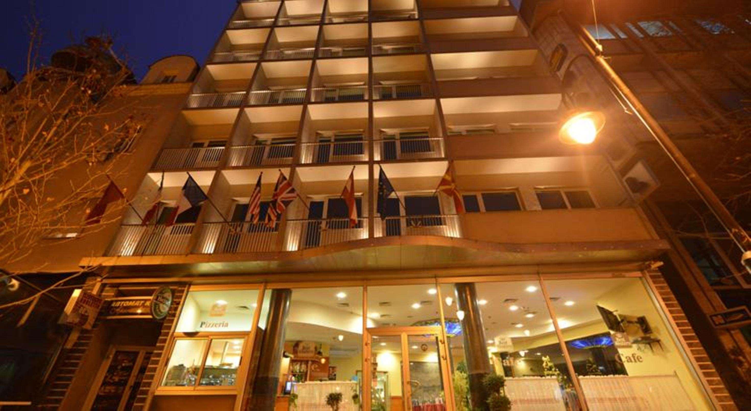 Best Western Hotel Turist Szkopje Kültér fotó
