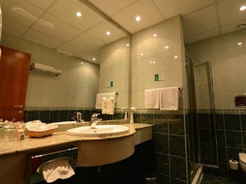 Best Western Hotel Turist Szkopje Kültér fotó